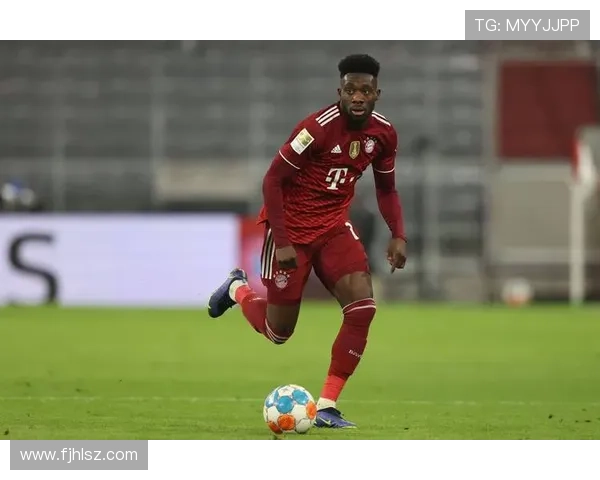 欧洲足球俱乐部中的顶级球星盘点与精彩表现分析